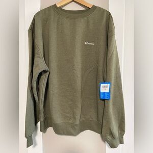 Columbia women’s Forest Green Crewneck